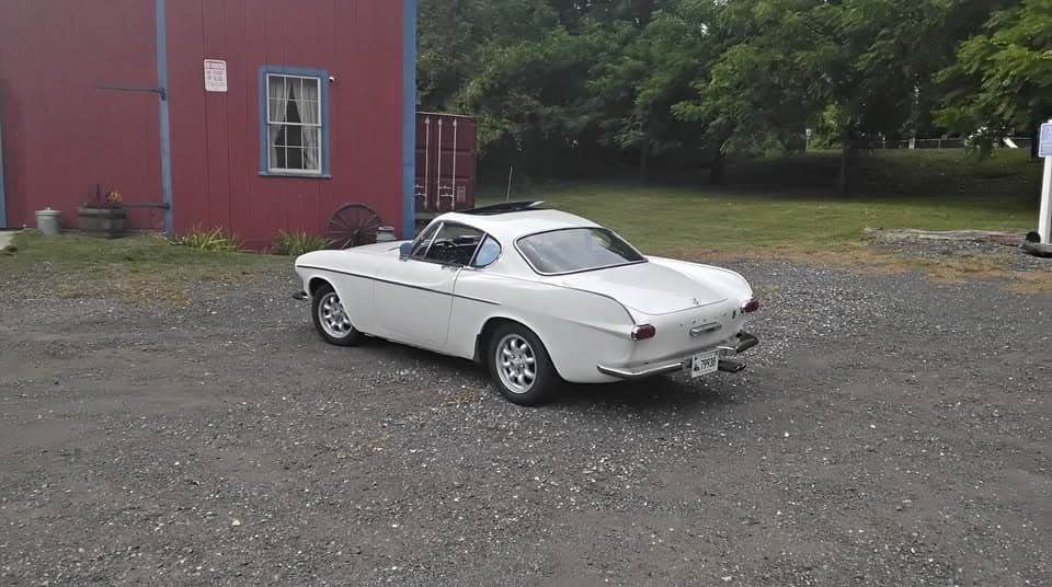 1967 Volvo P1800S